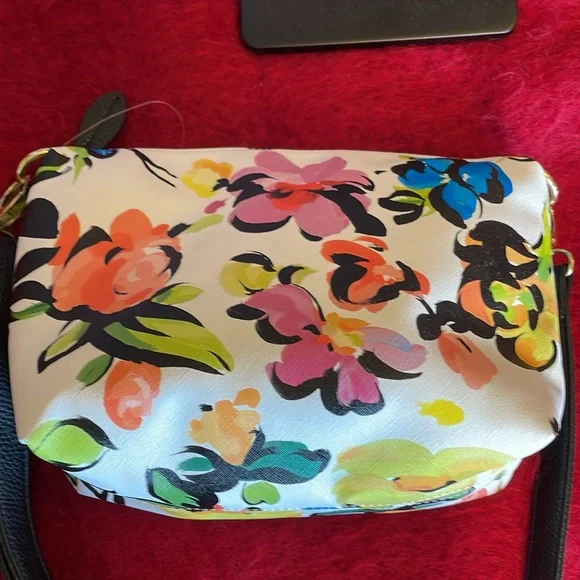 GAL CREAM FLORAL PRINT PINKS BLUE ORANGES GREENS ADJUSTABLE CROSSBODY BAG PURSE - Picture 4 of 14